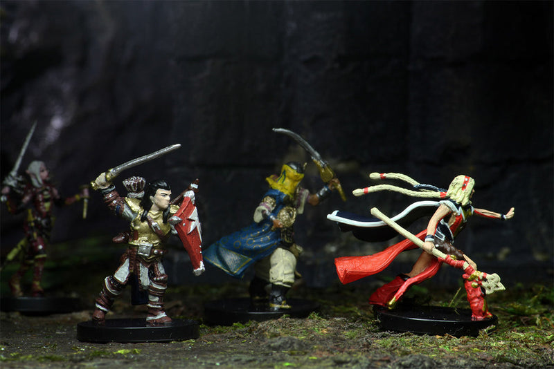 Pathfinder Battles: Iconic Heroes Evolved from WizKids image 9