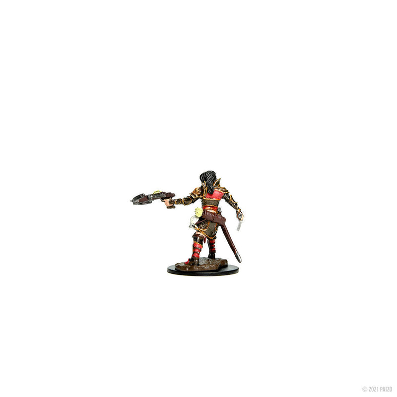 Pathfinder Battles: Premium Painted Figure - W02 Half-Elf Ranger Female from WizKids image 8