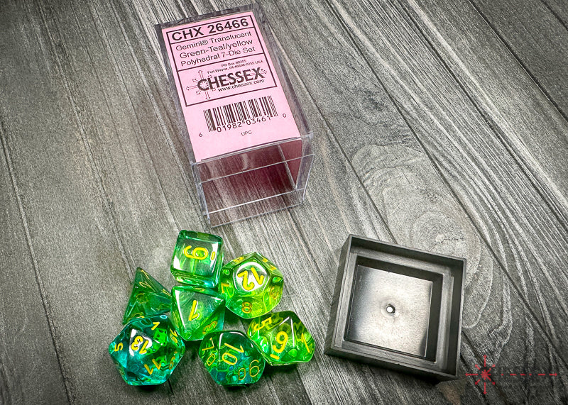 Gemini: Poly Translucent Green-Teal/yellow 7-Die Set from Chessex image 3